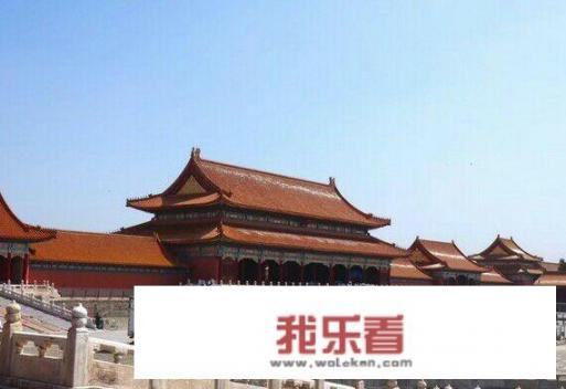 网红院长单霁翔卸任了， “高冷”故宫还能“萌”下去吗？
