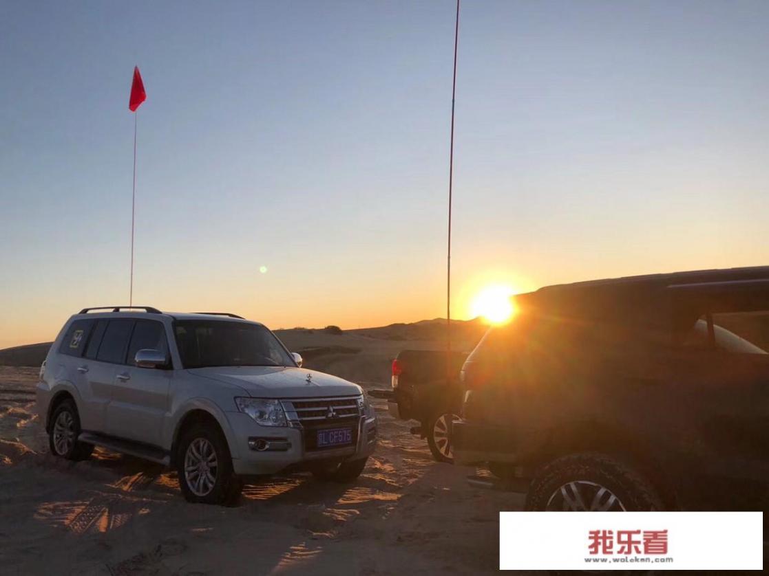 预算在35万元左右的越野车，撼路者和帕杰罗哪个好？