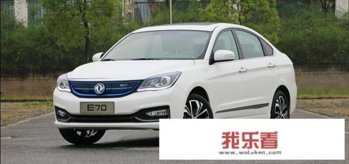 东风e70空调滤芯拆装？