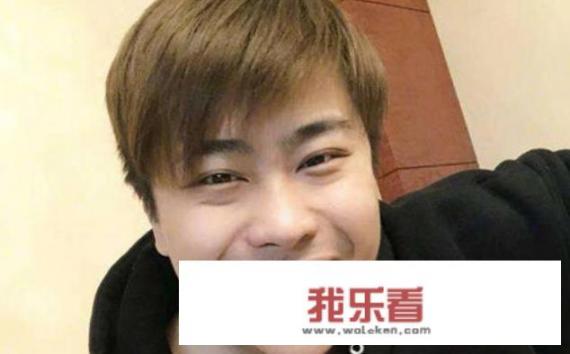 如何看待游戏主播PDD找女陪玩出事故，连麦时出现“卢本伟声音”，骚猪的回应亮了？