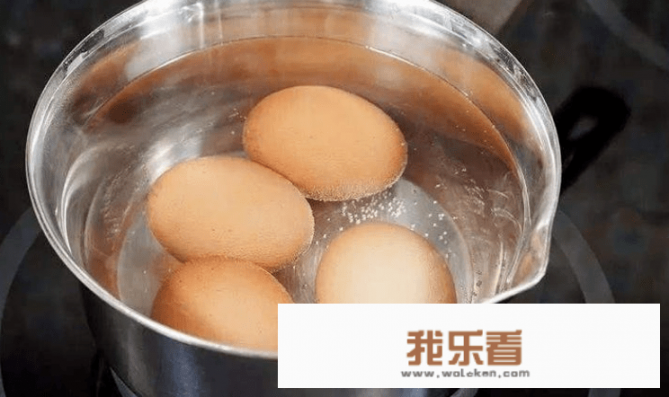 鸡蛋用什么方法煮好剥皮？