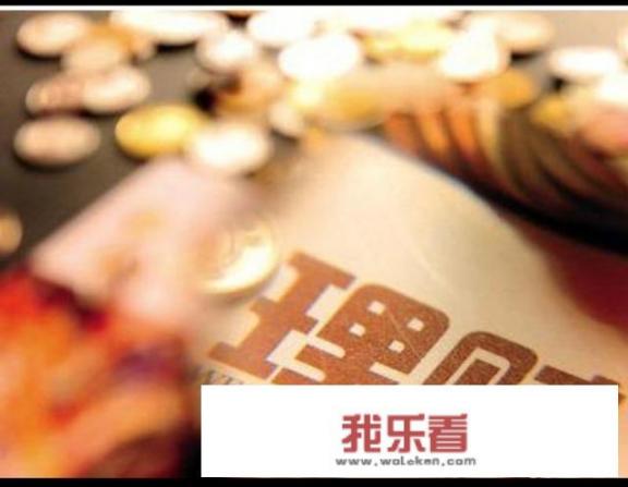 三一60挖机一个小时耗油多少升？