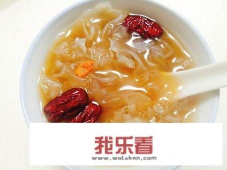 银耳红枣怎么熬才会黏？